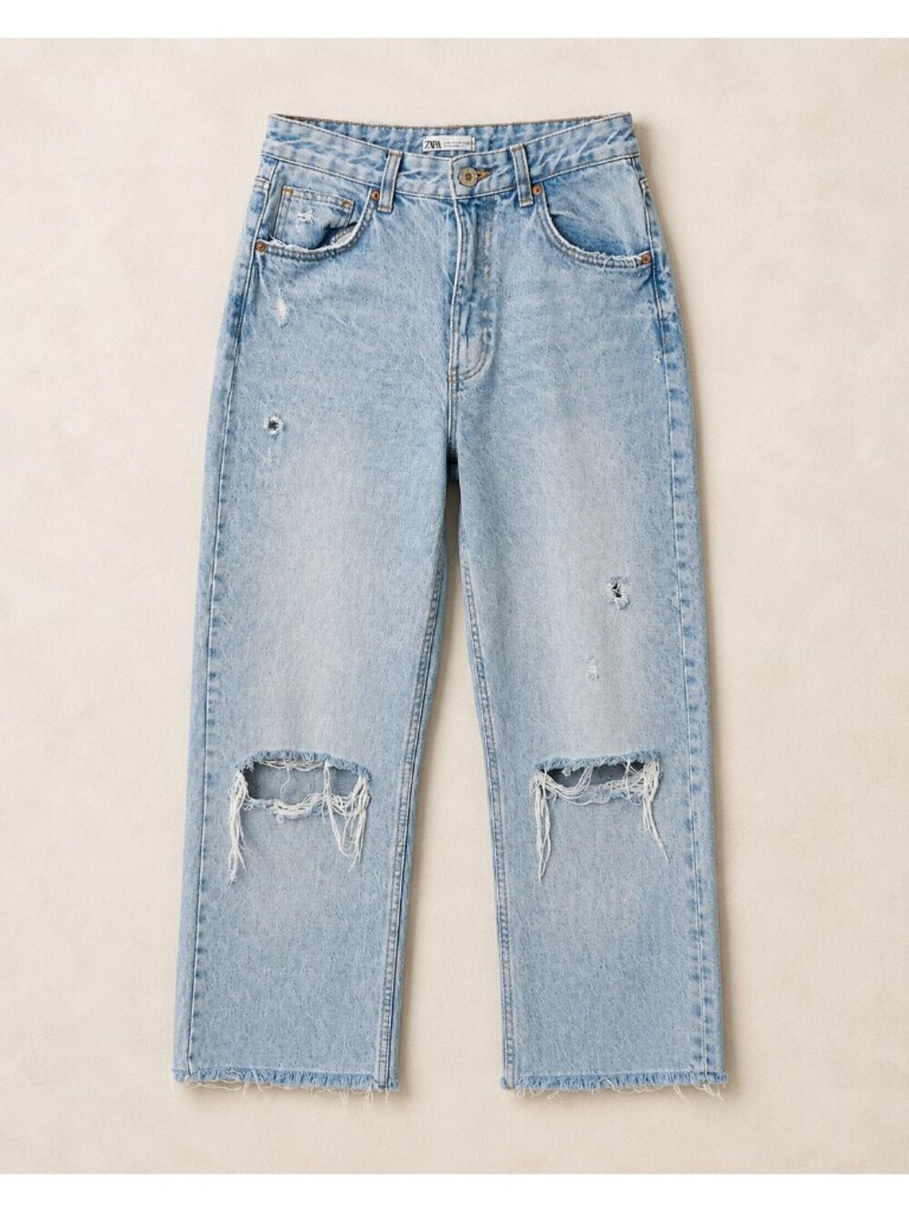 Zara Womens Distressed High-Waisted Light Wash Straight Leg Jeans Raw Hem Size 8